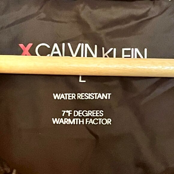 Black Calvin Klein High Gloss Puffer Jacket 7 Degree Warmth Factor Coat Size L - Picture 3 of 6